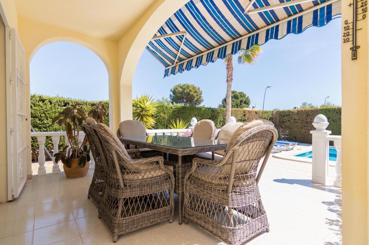 Charming One-Floor Villa With Private Pool In Los Balcones Torrevieja Ngoại thất bức ảnh